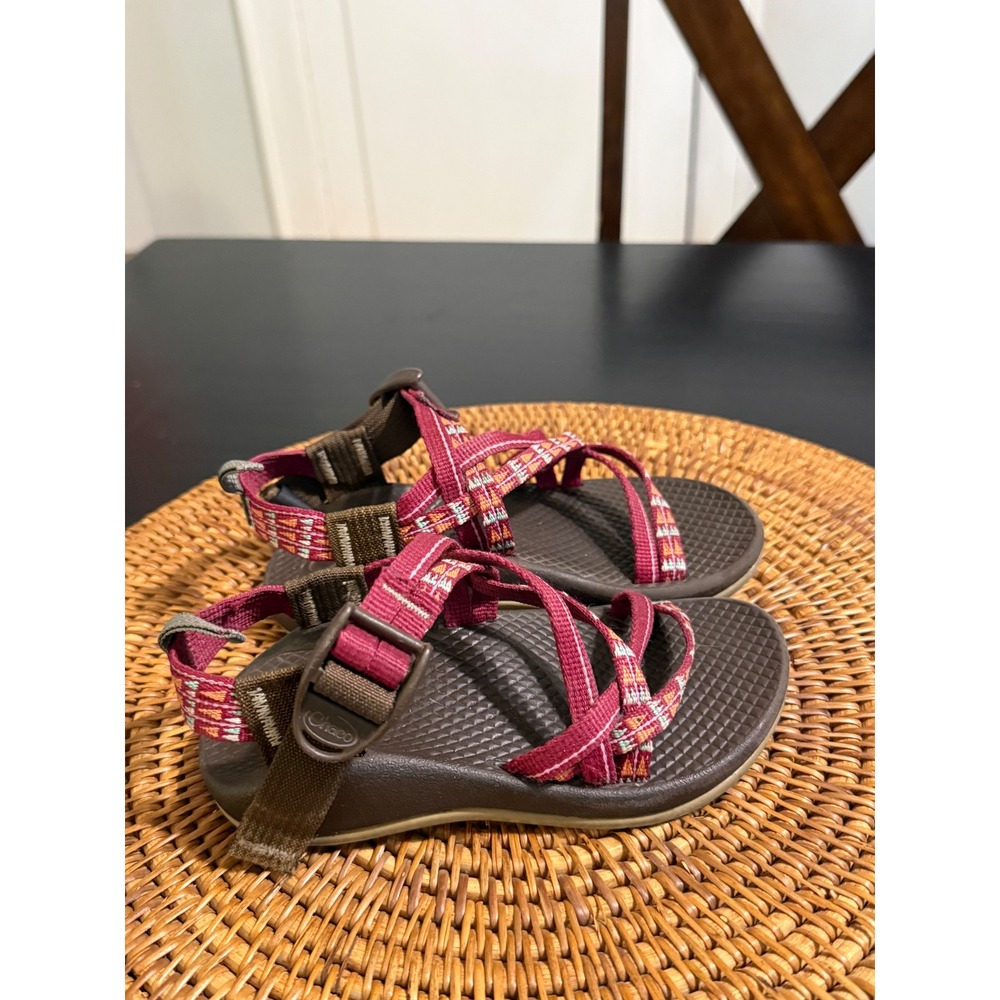 Chaco Kids Z1 Ecotread Sport Sandals Berry Pink Brown Geometric Strap Size 11